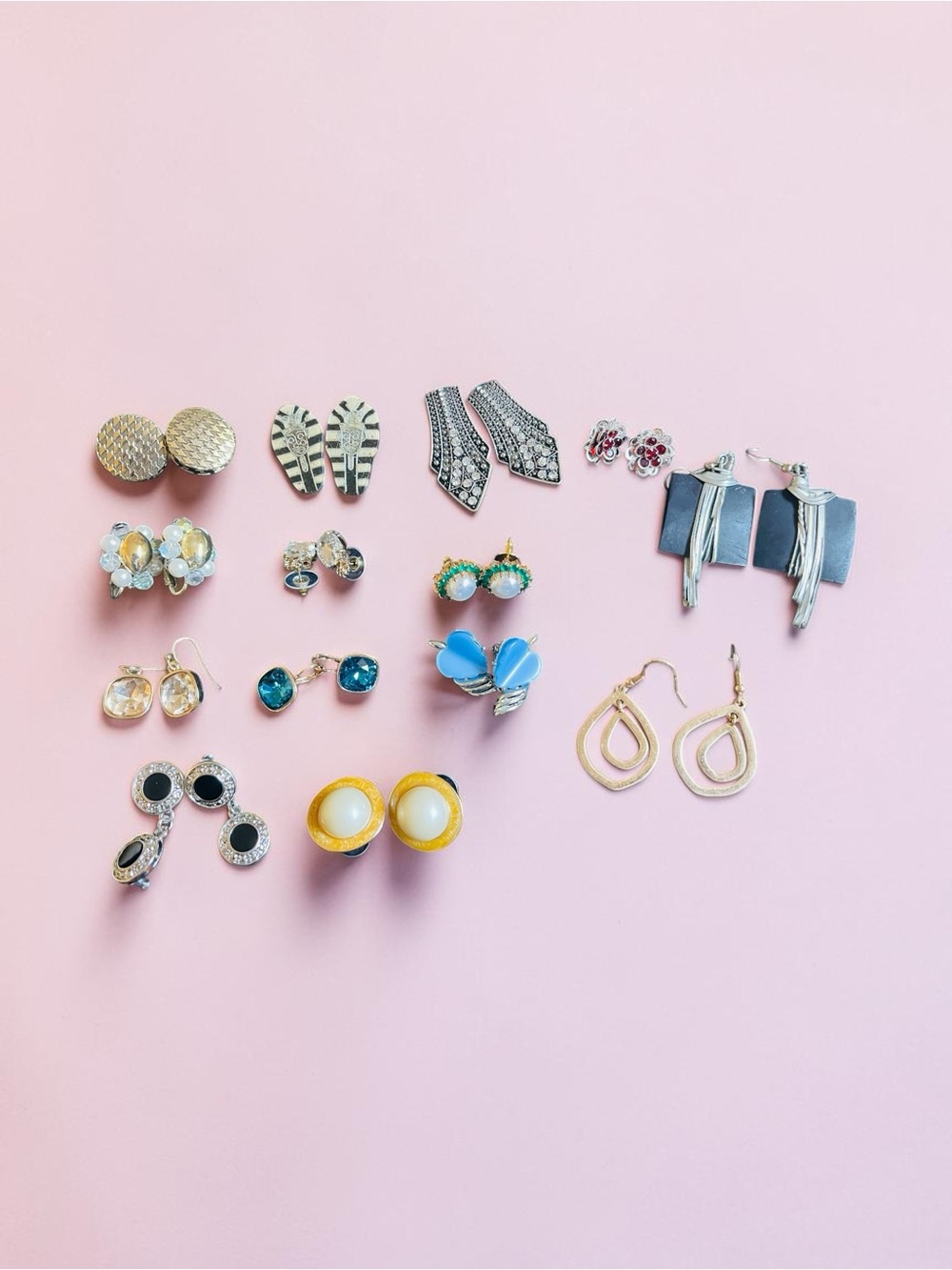 14 Assorted Women's Earrings Set in Gold, Silver, Blue, Yellow, Black, White